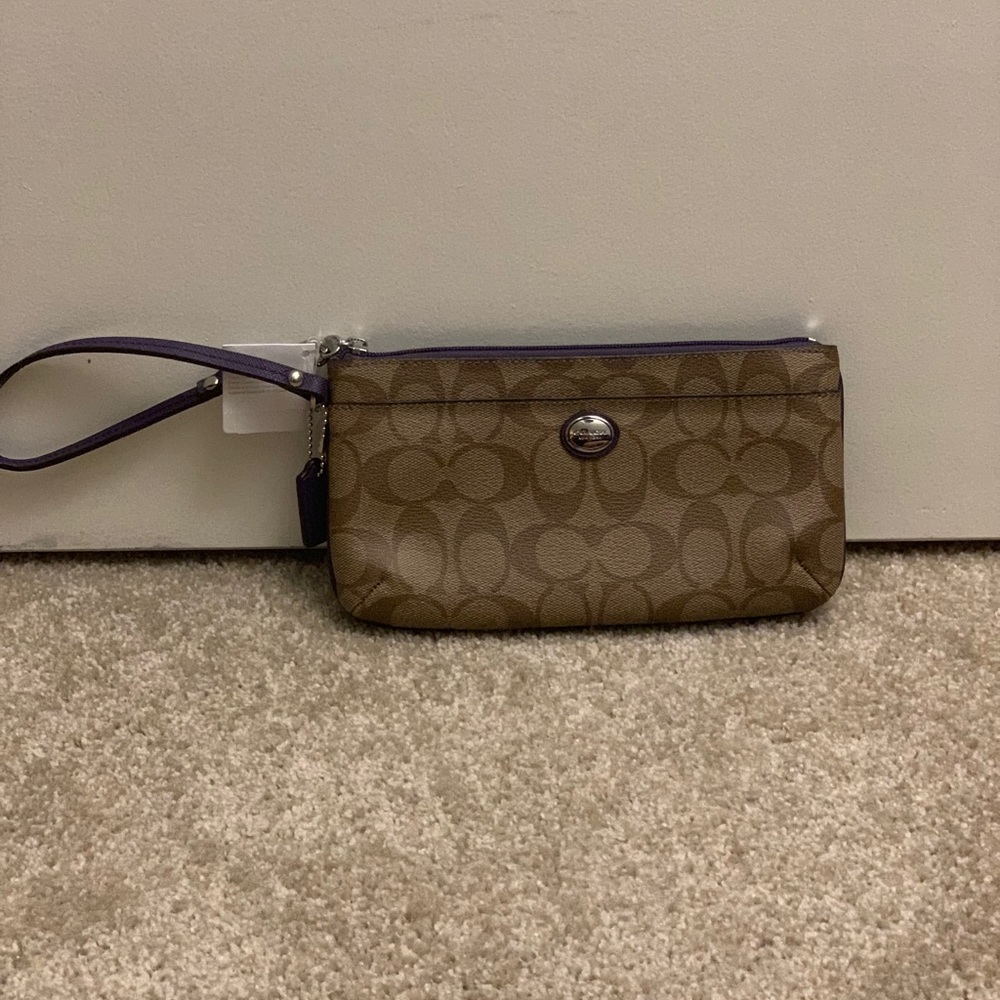 Coach Wristlet (large)